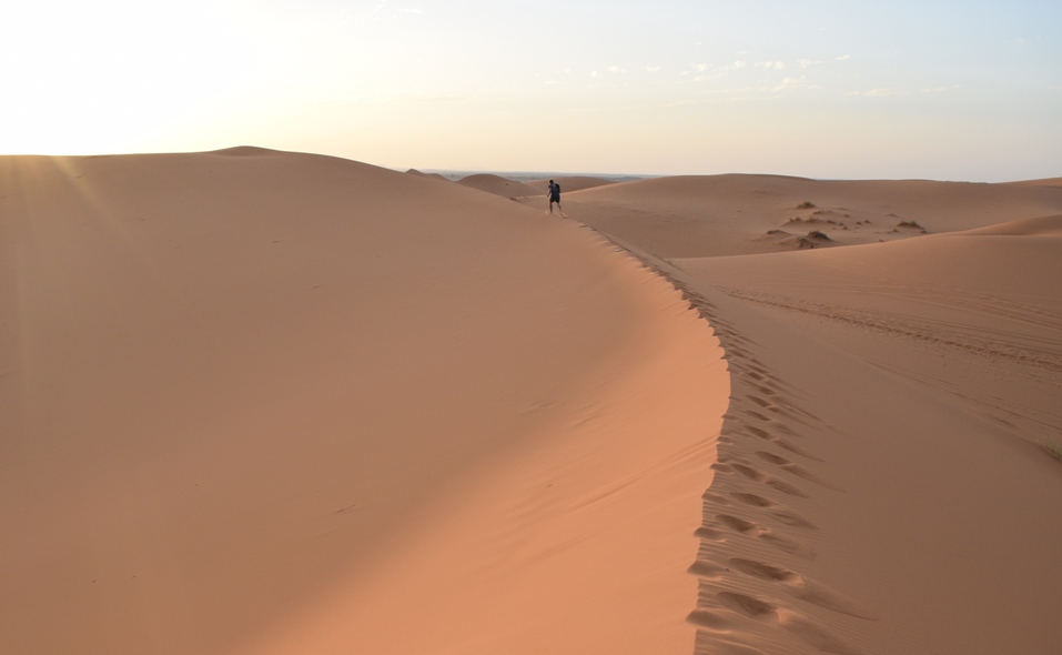 Morocco: A Guide to Glamping in the Sahara Desert | The Cheerful Wanderer